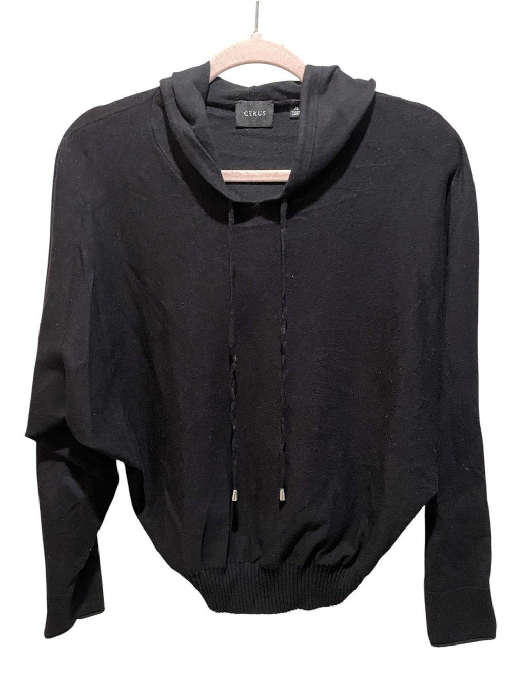 Cyrus black cropped hoodie sweater. Size M.